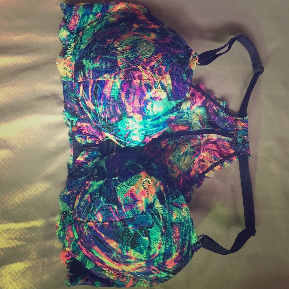 Razor back bra